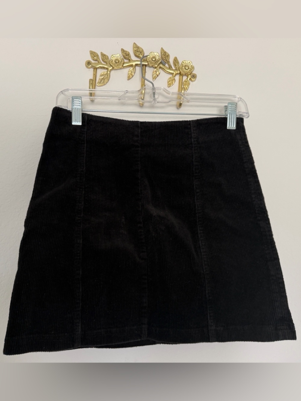 Mi Ami Black corduroy high waist skirt Sz small